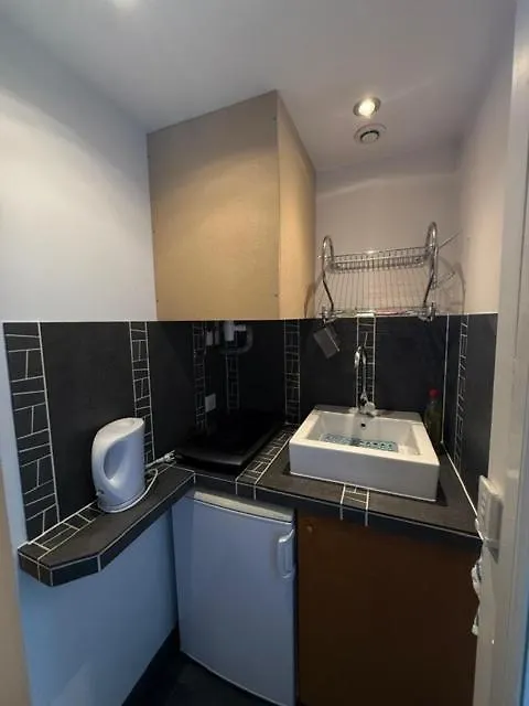 Highly Recommended Apartment Steps From The Lake Annecy France